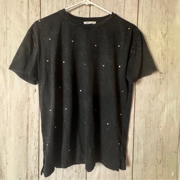 Edgely Black Distressed Short Sleeve Crewneck  Style Studded T-Shirt Sz XS - Picture 1 of 8